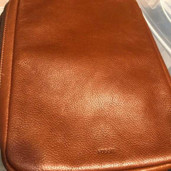 Fossil Leather Organizer - Picture 2 of 5